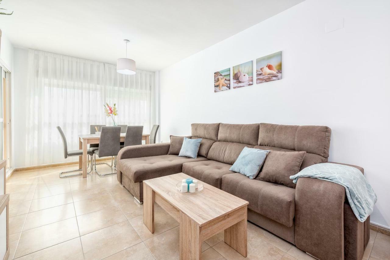 Wintowinrentals Best Location, Beach, Pool & Parking Rincón de la Victoria Екстериор снимка