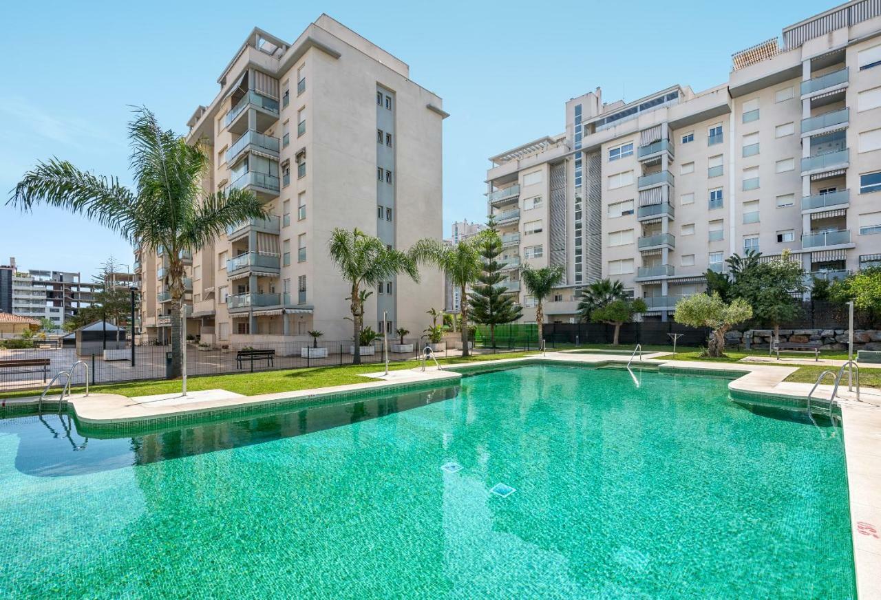 Wintowinrentals Best Location, Beach, Pool & Parking Rincón de la Victoria Екстериор снимка